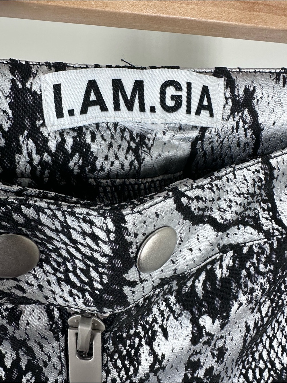 I.AM.GIA Slater Pant in Metallic Silver - Picture 8 of 12